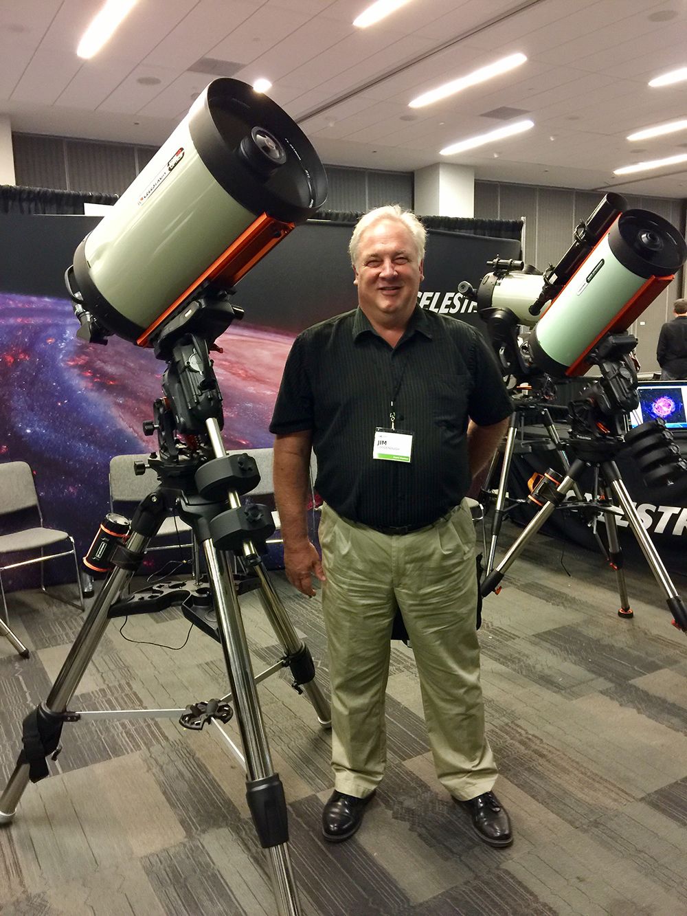  Jim in the Celestron booth.